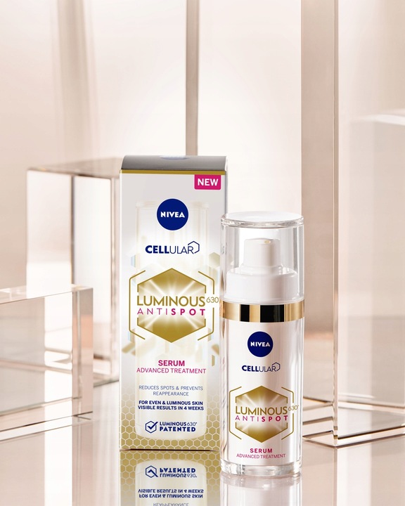 NIVEA CELLULAR LUMINOUS 630 Serum na przebarwienia przeciw plamom 30ml