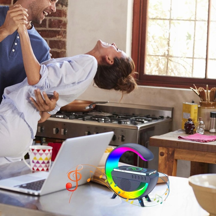 GŁOŚNIK MOBILNY PRZENOŚNY BEZPRZEWODOWE ŁADOWANIE BLUETOOTH LAMPKA RGB