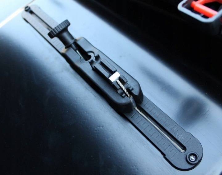 4x UNIWERSALNE MOCOWANIE CYBANT DO BOXA FLEXI FIT za pomocą linek stalowych