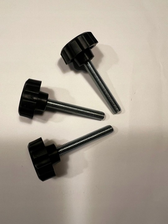 stojak pod choinke na choinkę metalowy Otwór 12 cm stabilny, pojemnik wody