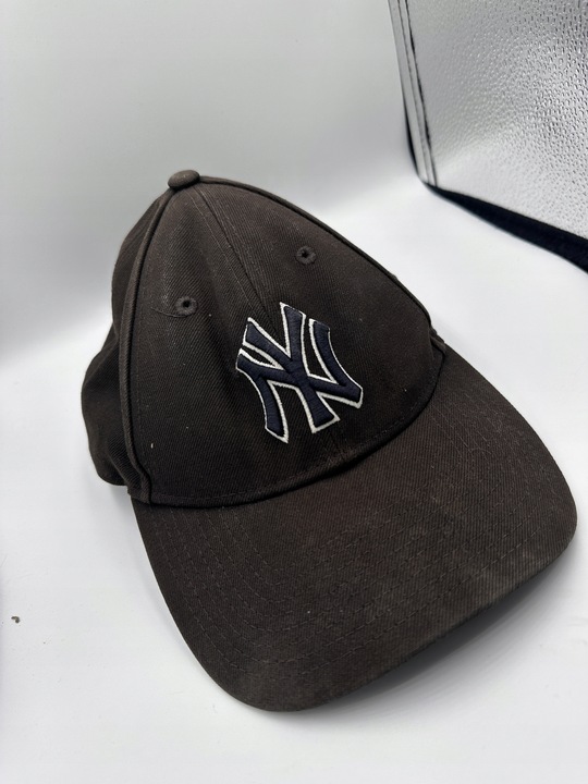 CZAPKA Z DASZKIEM NEW ERA ORYGINALNA HOLOGRAM MĘSKA DAMSKA