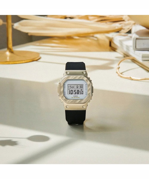 Zegarek damski Casio G-SHOCK The Origin Women Casio-GM-S5600BC-1ER