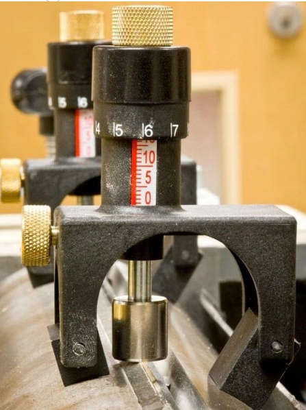 Magnetyczny przyrząd do ustawiania noży strugarek Holzmann MEL2