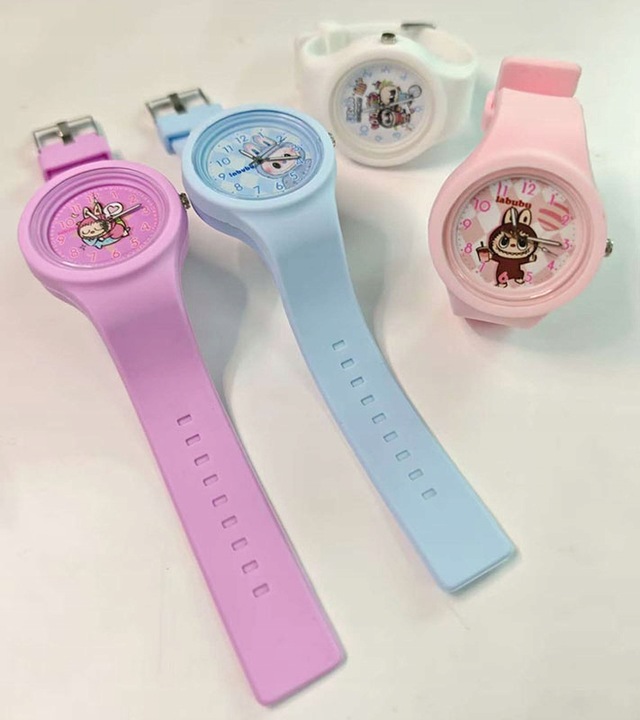 zegarek wskazówkowy dla dziewczynki dziecka LABUBU dziewczęcy SUPER modny