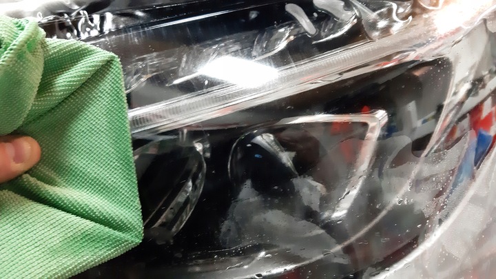 FOLIA OCHRONNA PPF # LAMPY REFLEKTORY PROGI 50x100