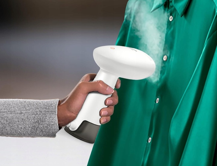 Parownica do ubrań Philips Series 1000 STH1010/10 900W 18g/min 85ml Lekka