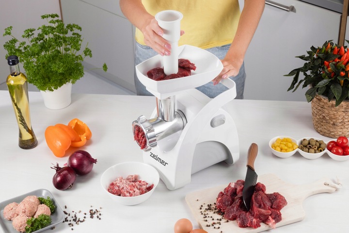 Maszynka do mięsa ZELMER ZMM9802B 2000W
