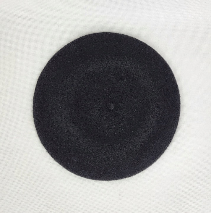96 Klasyczny BERET FEZKO CZARNY rozm. 11,5 (duży)