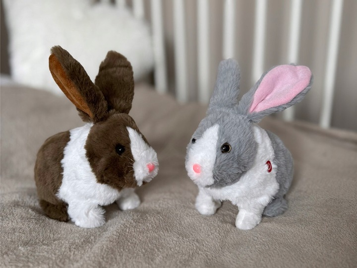 Interaktywny zwierzaczek chrupaczek kicający Królik + marchewka ZA2685