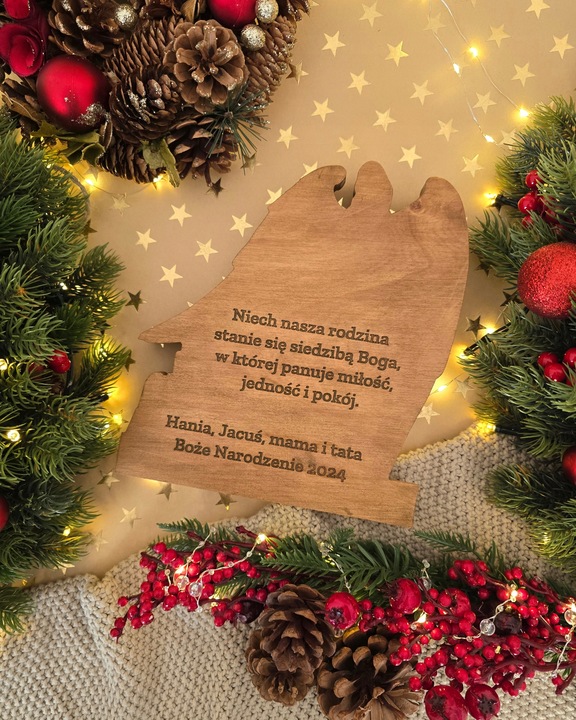 SZOPKA BOŻONARODZENIOWA Z LITEGO DREWNA ŚWIĘTA RODZINA PREZENT Z GRAWEREM