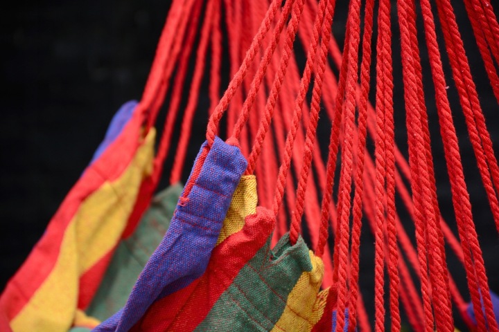 HAMAK KRZESŁO BRAZYLIJSKIE HUŚTAWKA BOHO FOTEL WISZĄCY OGRODOWY Z DRĄŻKIEM