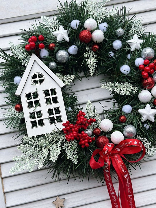 WIANEK ŚWIĄTECZNY BOŻE NARODZENIE WIENIEC NA DRZWI STROIK CHOINKI DOMEK