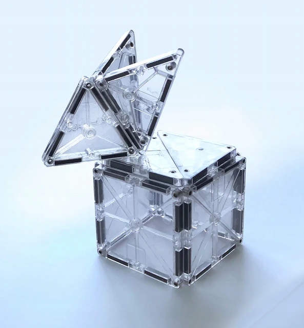 Ice - Przezroczyste Klocki Magnetyczne 16 elementów - Magna-Tiles