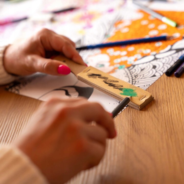 KREDKI OŁÓWKI ARTYSTYCZNE PROFESJONALNE ZESTAW 100