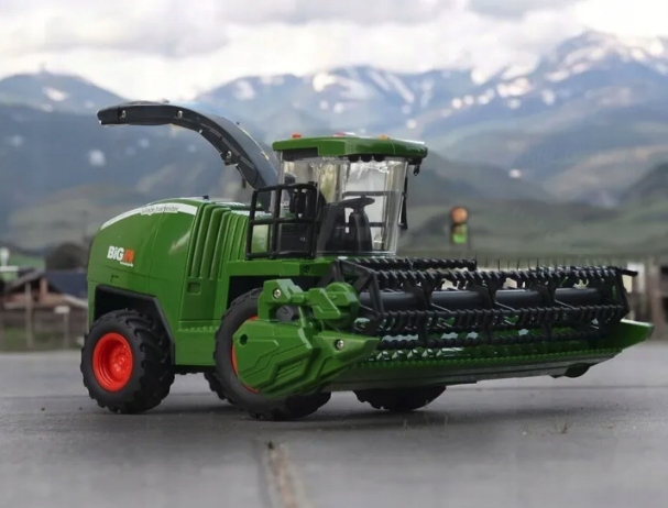 KOMBAJN ZDALNIE STEROWANY 2W1 DŹWIĘK ŚWIATŁA DYM PILOT RC