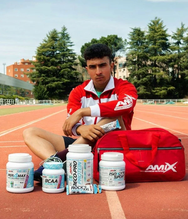 IZOTONIK W PROSZKU DLA BIEGACZY KOLARZY Najlepszy w 2024r. Amix IsoLyte