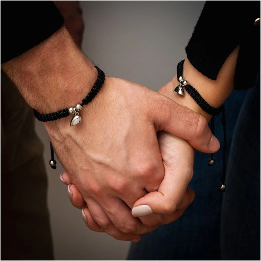 Bransoletki z MAGNESEM dla par sznurkowe SERCE WALENTYNKI czarne regulowane