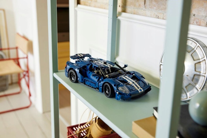 LEGO Technic Ford GT, wersja z 2022 roku (42154)