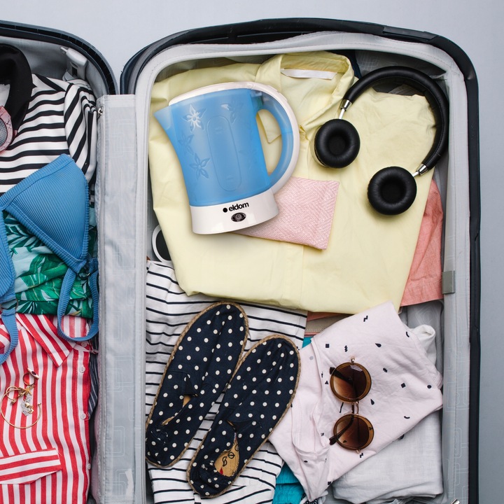 Czajnik elektryczny turystyczny 650W Eldom 0,6L mały podróżny plus 2 kubki