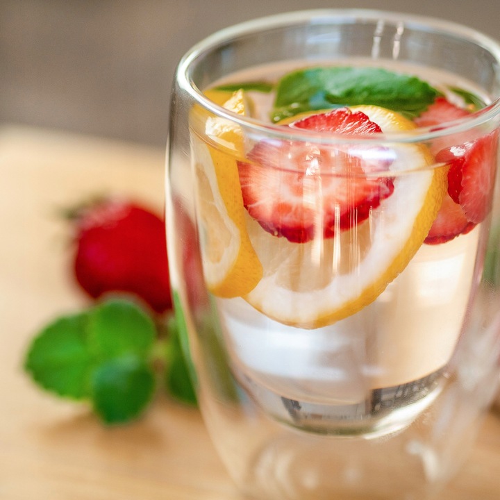 Kubek szklanka termiczna 450ml do kawy napojów Wessper 450ml podwójne dno