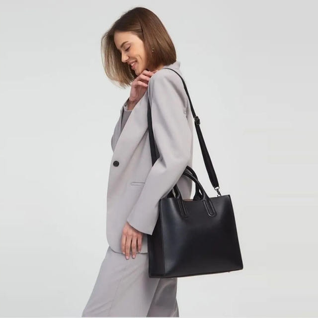 Alessio TOREBKA Damska KLASYCZNA na ramię DO PRACY ELEGANCKA