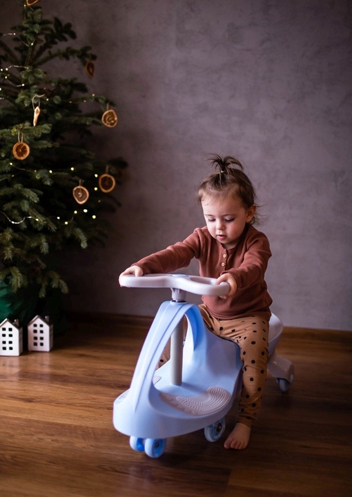 Jeździk Grawitacyjny Twistcar Dla Dzieci Świecące Kółka Kauczukowe LED