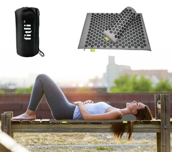 MATA ZDROWOTNA DO AKUPRESURY Z KOLCAMI + PODUSZKA