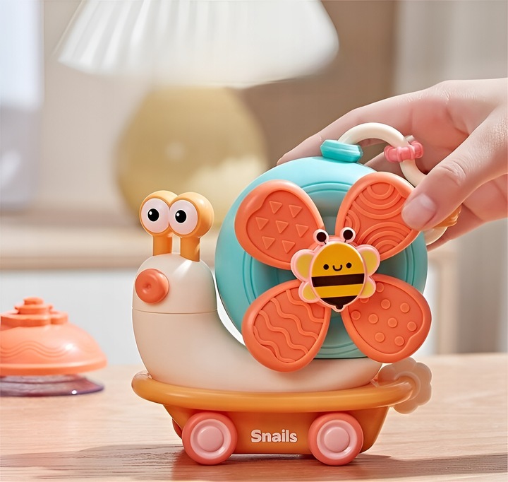 ŚLIMAK SENSORYCZNY JEŻDŻĄCY 4W1 SPINNER Z PRZYSSAWKĄ DLA DZIECI DO KĄPIELI