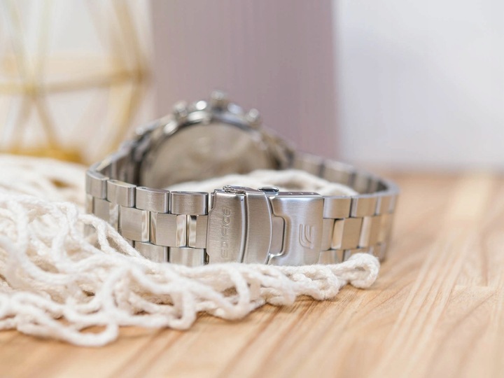 MĘSKI ZEGAREK CASIO EF-527D-2AVUEF EDIFICE CHRONO