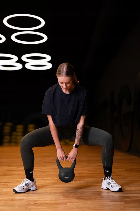 Hantla do Ćwiczeń FIZYO Ciężarek Odważnik Kula Kettlebell Miękki Czarny 4kg