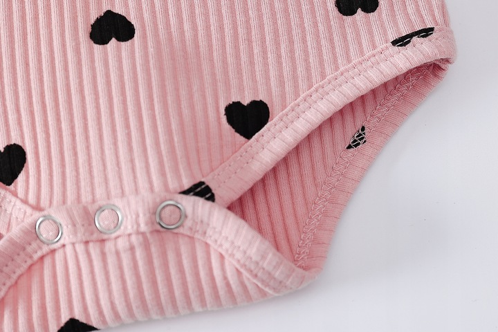 KOMPLET BODY W SERDUSZKA DLA DZIEWCZYNKI 62