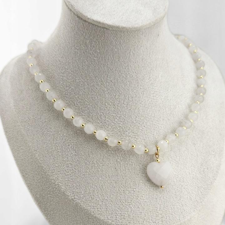 Naszyjnik - Choker z serduszkiem z Kwarcu Jadeit Biały