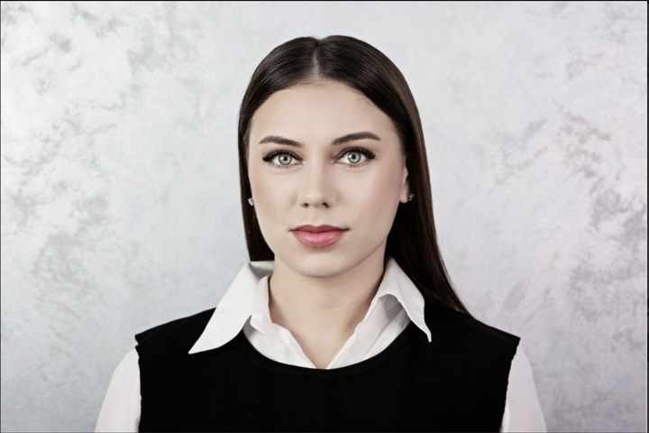 Rzęsy do przedłużania czarne PLATINUM 0.07 C 8-14