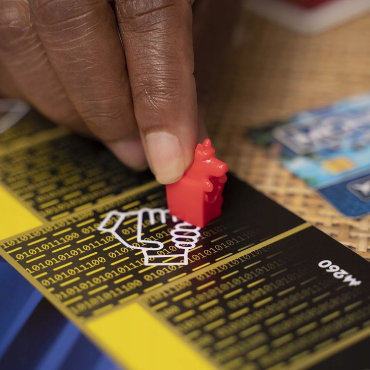 HASBRO Gra Monopoly Super Electronic Banking PL