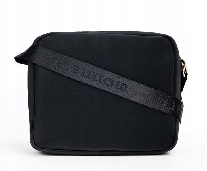 MONNARI Pojemna czarna torebka listonoszka Dwie komory Kieszonki Pasek