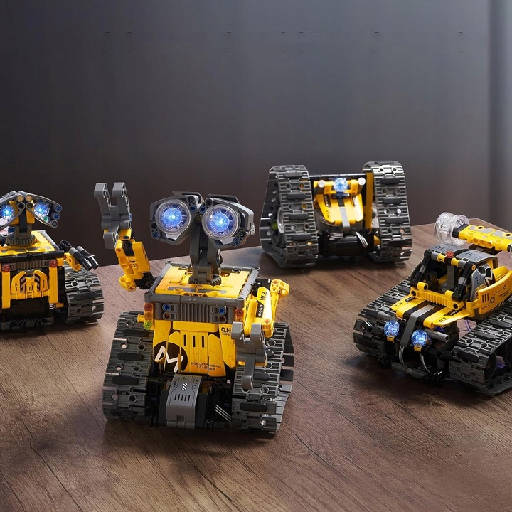 PROGRAMOWALNY ROBOT 4w1 ZESTAW APP I PILOT ZDALNE STEROWANIE LED