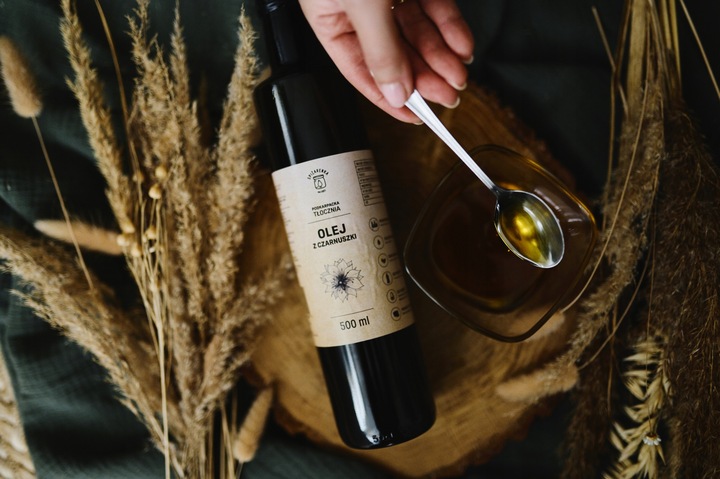 OLEJ Z CZARNUSZKI 500ml 10,62! mg/g TYMOCHINONU zimnotłoczony NIERAFINOWANY