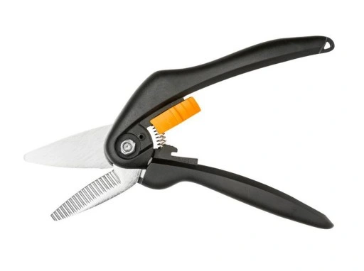 FISKARS NOŻYCE DO KARTONU DRUTU PCV BLACHY 1000571