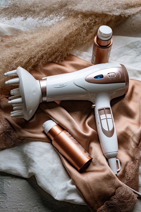 SUSZARKA DO WŁOSÓW JONIZACJA DYFUZOR ZIMNY NADMUCH