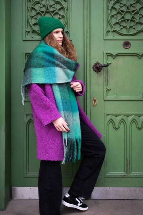 Czapka zimowa damska Buckland - angorowa, ciepła i miła Ecru