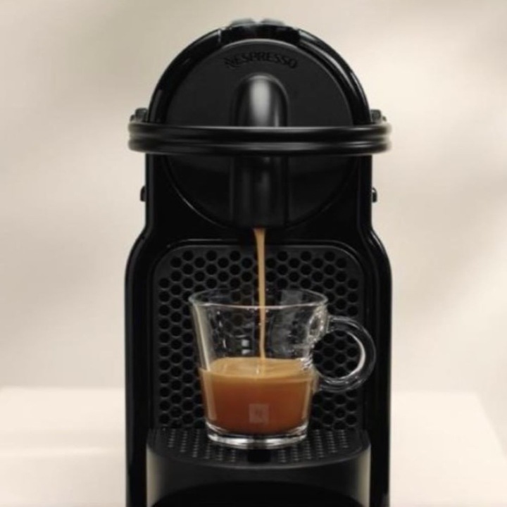 NESPRESSO EKSPRES DO KAWY NA KAPSUŁKI CIŚNIENIOWY INISSIA KAPSUŁKOWY +14KAW