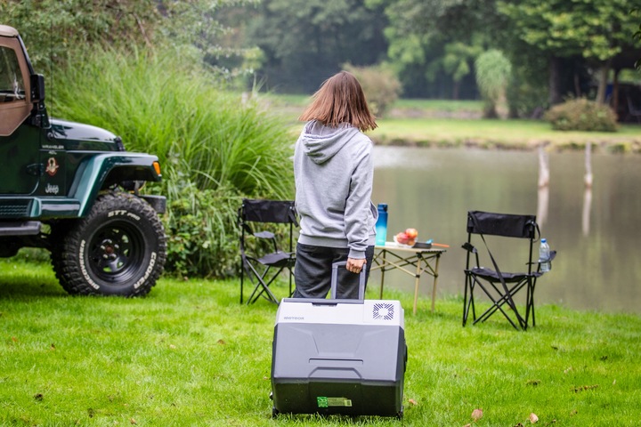 LODÓWKA METEOR CX40 KOMPRESOROWA TURYSTYCZNA SAMOCHODOWA NA PIKNIK NA RYBY