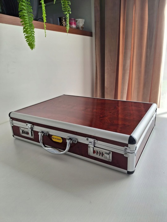 KOMPLET SZTUĆCÓW WALIZKA ZESTAW SZTUĆCE STAL NIERDZEWNA 72EL DLA 12 OSÓB