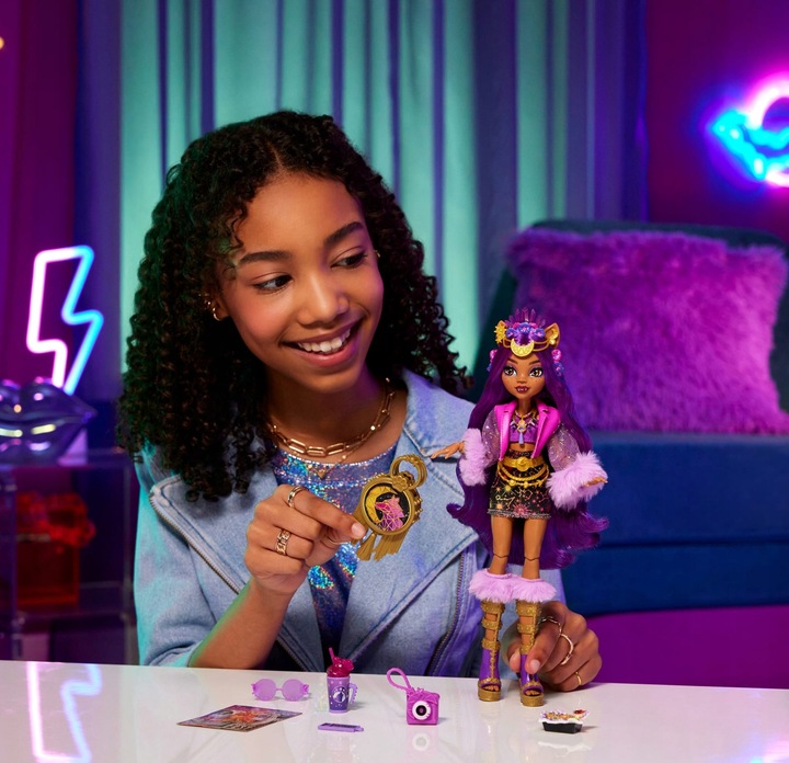 LALKA MONSTER HIGH CLAWDEEN WOLF POTWÓR MODOWA AKCESORIA FESTIWALOWE FEST