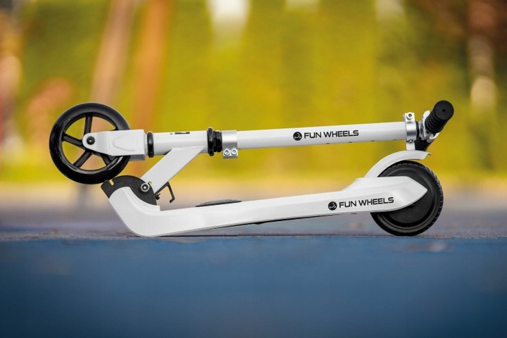 Hulajnoga Rebel FUN WHEELS 100 W 12 km/h