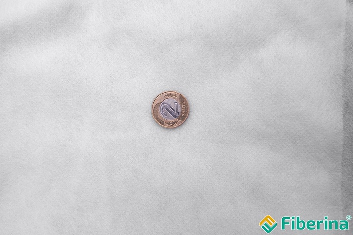 Otulina Wiosenna 3,2x20m Okryciowa 19g/m2 Lekka Rośliny Włóknina Ziemniaki