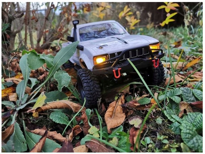 SAMOCHÓD ZDALNIE STEROWANY Auto RC TERENOWY WPL 4x4 PILOT OFF ROAD DUŻY