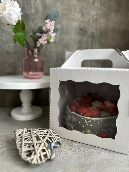 OPAKOWANIE KARTON PUDEŁKO NA TORT 28*28*30cm 5szt