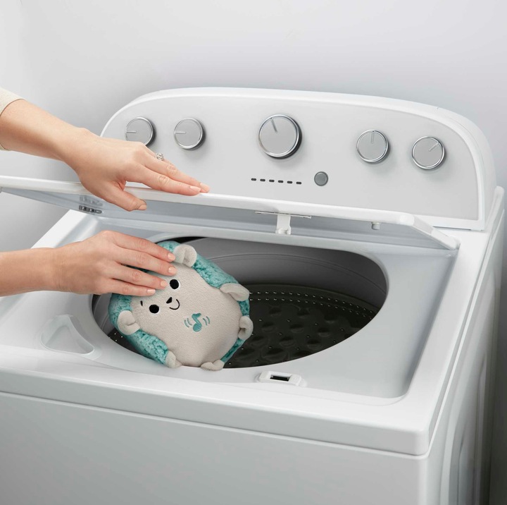 FISHER PRICE JEŻ USPOKAJACZ z wibracjami wibrujący jeżyk FXC58