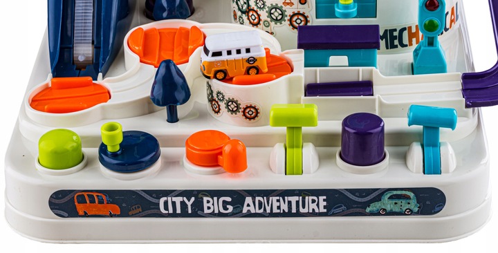 INTERAKTYWNY TOR PRZESZKÓD ZJAZD SAMOCHODOWY Auta